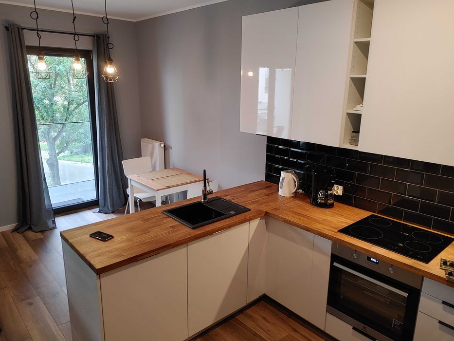 Nowoczesne i funkcjonalne w super lokalizacji -  ENGLISH/POLISH lang.