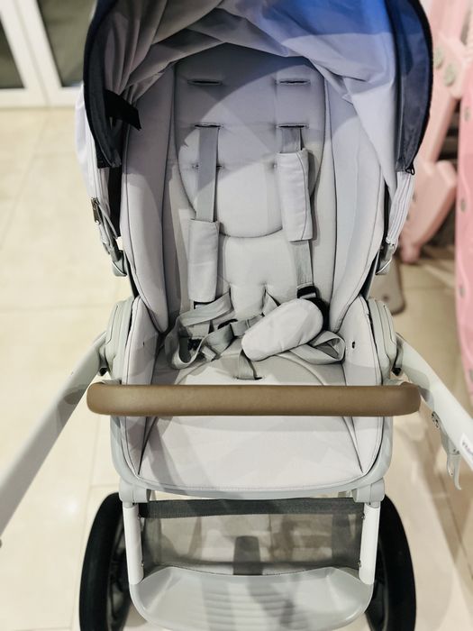 Продам коляску anex m/ tyre