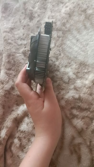 Продам видеокарту gtx 650