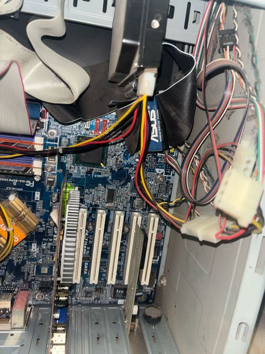 Продам системник