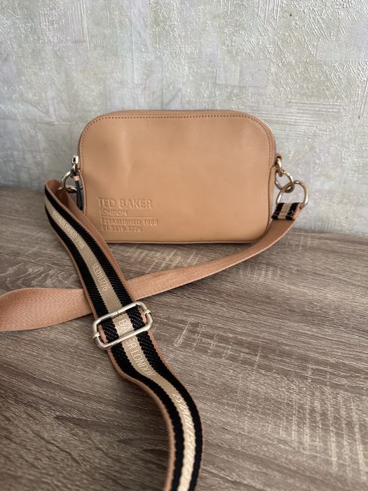 Фірмова шкіряна сумка Ted baker