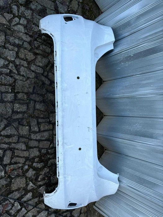 pára-choques traseiro ford fiesta mk8