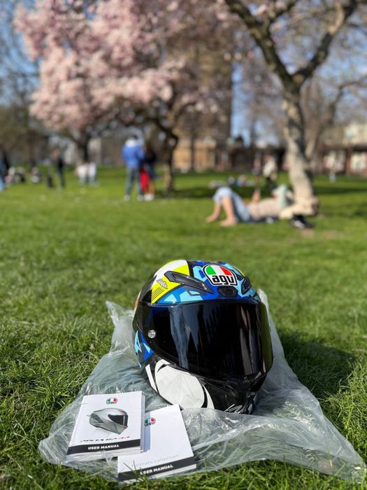 agv pista gp rr mir champion 2021 в отличном состоянии!