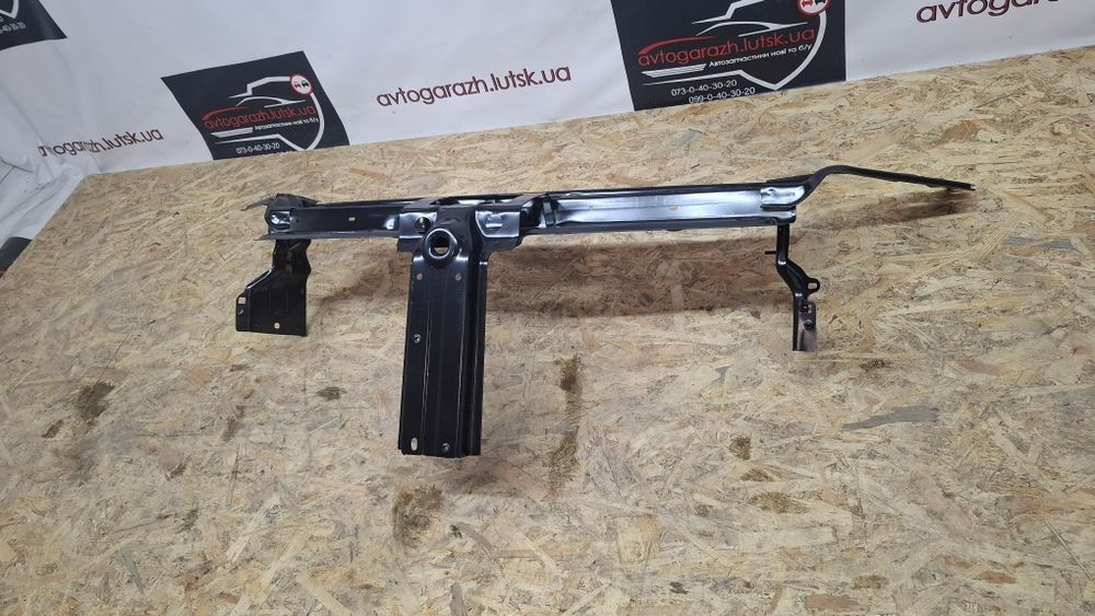 Панель передня Renault Sandero II Logan 2 телевізор sandero 2 логан 2