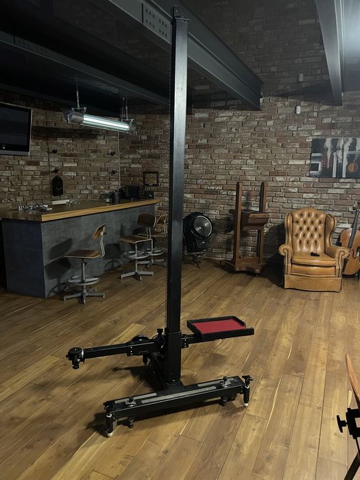 Профисиональный студийный фото штатив Plaubel