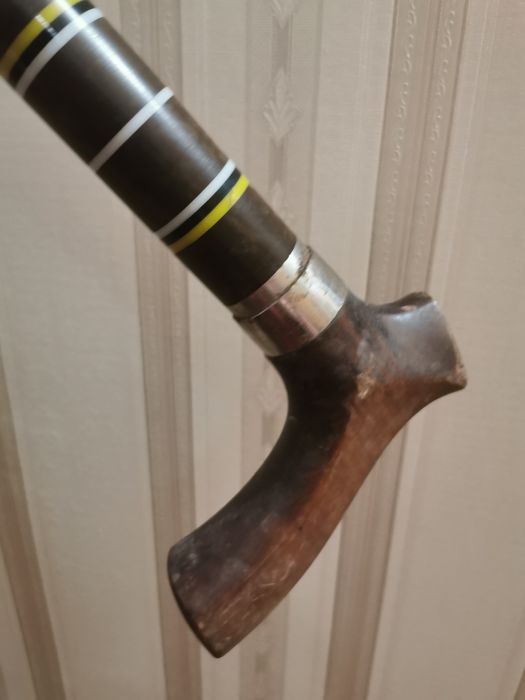 Крепкая мужская трость. Эбонит, 86см