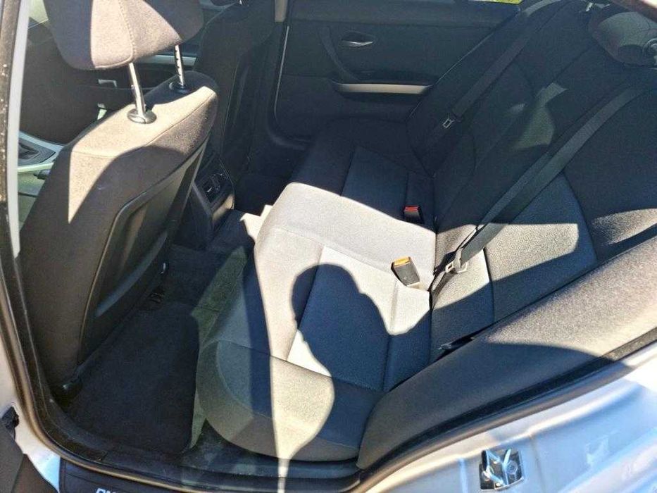 автомобіль BMW e90