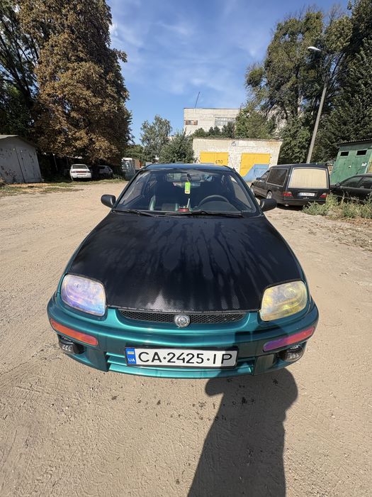 Mazda 323c 1996г