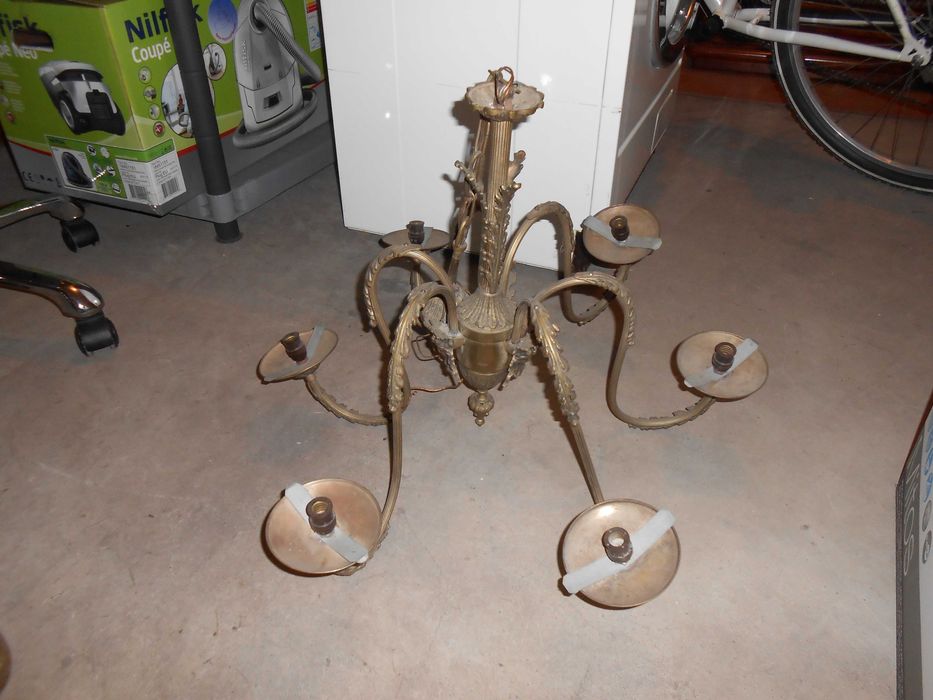 Candeeiro antigo para restaurar