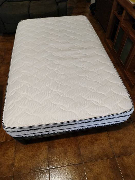 Cama de solteiro