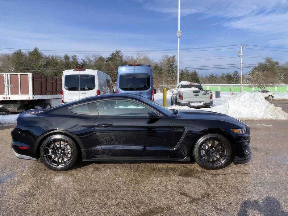 Ford Mustang Shelby GT350      2016
