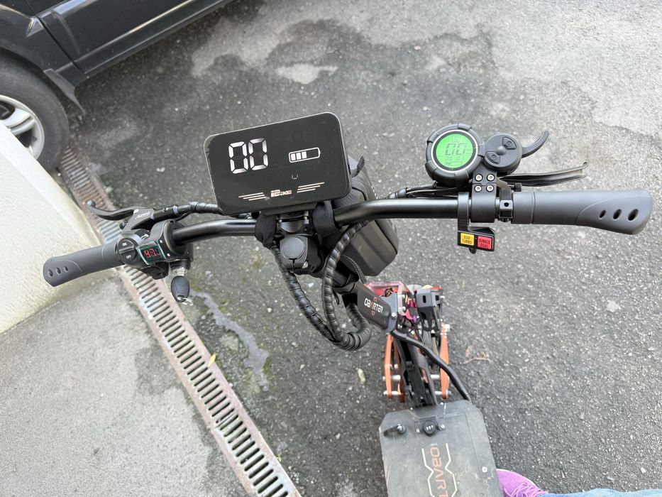 Електросамокат OBARTER D5 5000 Вт — 60–70 км/год, запас ходу до 100 км