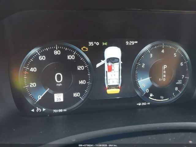 VOLVO XC90 T6 Momentum 2017