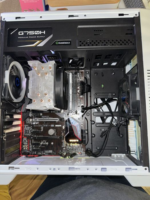 ПК у зборі | Intel Core i7-9700K | 8GB DDR4 | SSD | 750W Gold