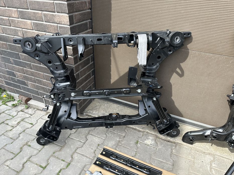 Подрамник Підрамник Балка Hyundai Ioniq 5 Іонік 5