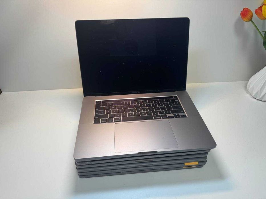 Розпродаж MacBook Pro 16” 2019 i9-98х/32GB/512GB SSD/ 4gb відеокарта
