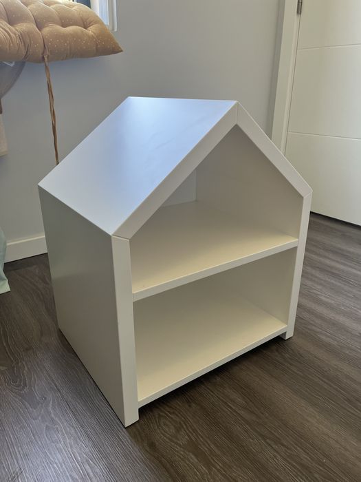 Mesa cabeceira criança