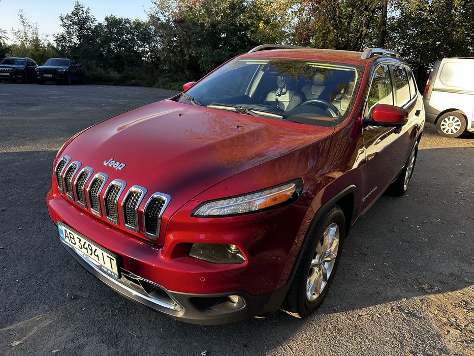 Jeep Cherokee 3,2