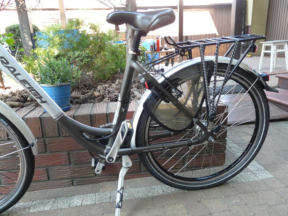 Rower miejski RALEIGH Dover Alm 26"/45 nożny hamulec-Britisch
