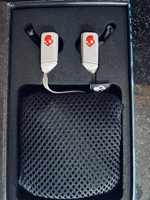 Auriculares Desportivos Bluetooth SKULLCANDY XTFree