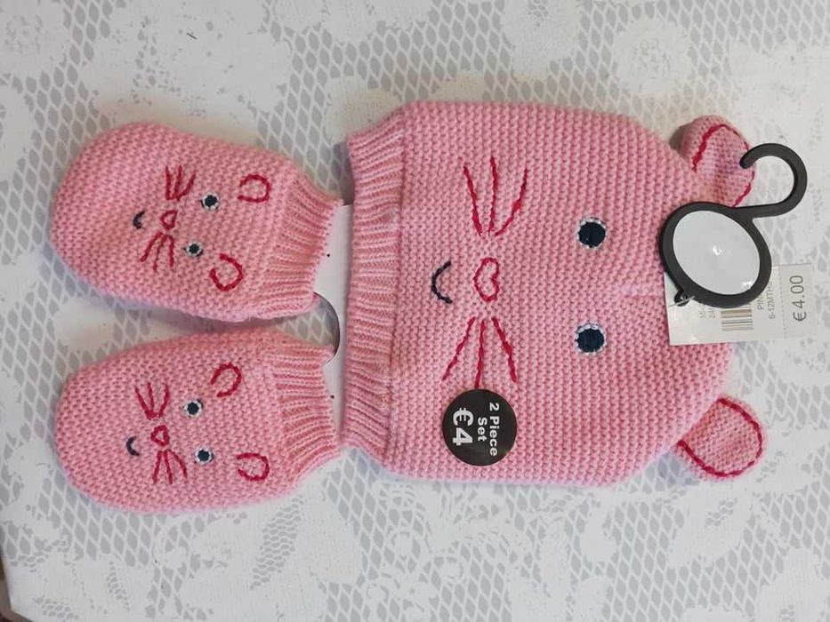 nowy komplecik czapeczka plus rękawiczki