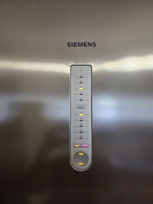 Продам холодильник SIEMENS