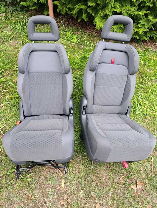 Fotele VW Sharan 2004 rok ostatni rząd