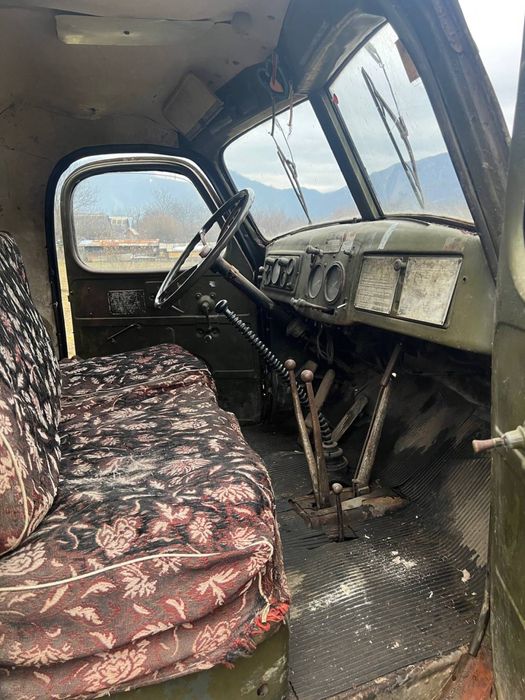 Зіл 157 на повному ходу