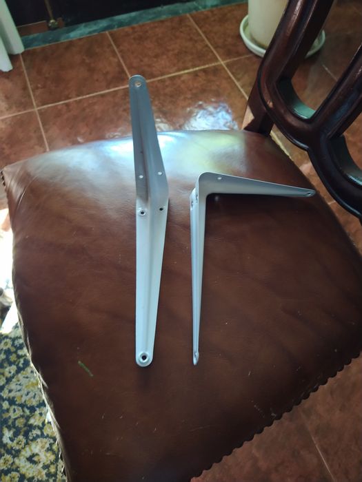 Plaias             .