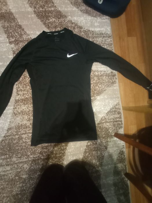 Nike термокофта M розмір оригинал