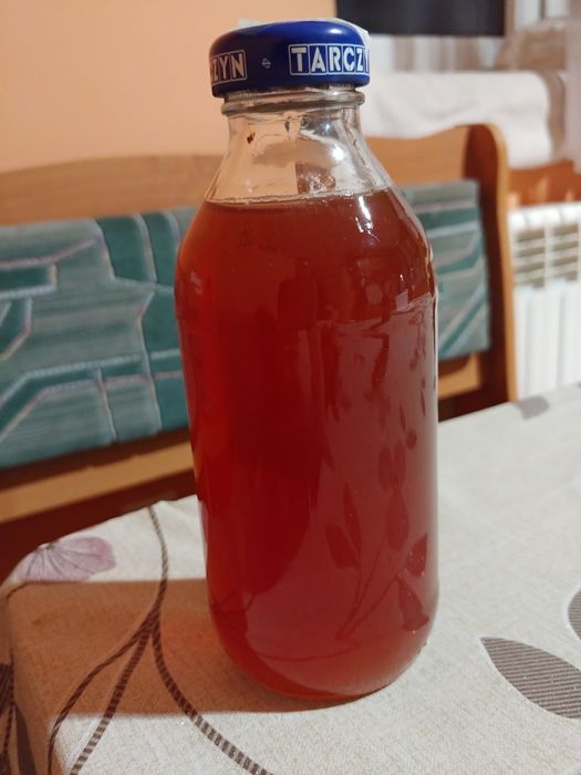 Naturalny sok ze śliwek