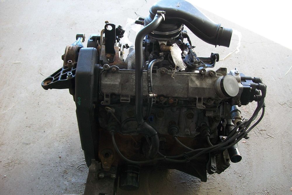 silnik 220A2000 1,6 59KW 80KM Jumpy Scudo Expert