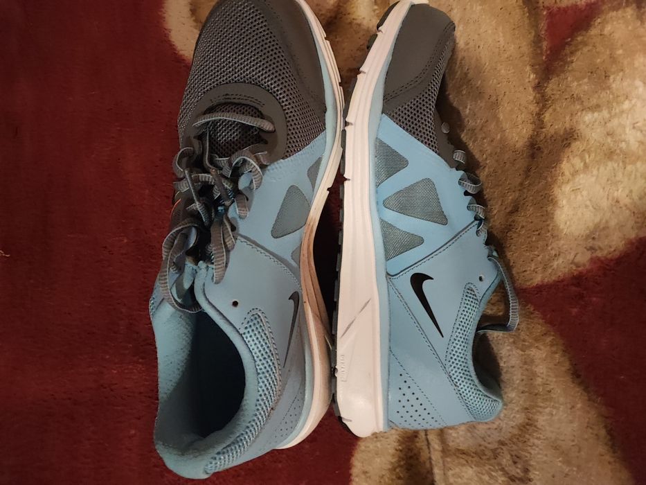 Buty męskie r.42.Nike.Nowe.