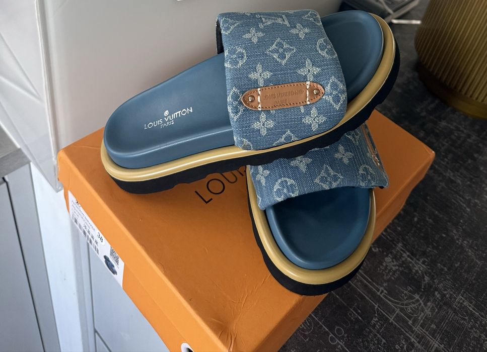 Klapki Louis Vuitton