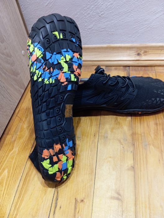 Кросівки дихаючі для походів плавання 44