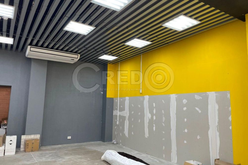 Оренда приміщення, вул. Українська