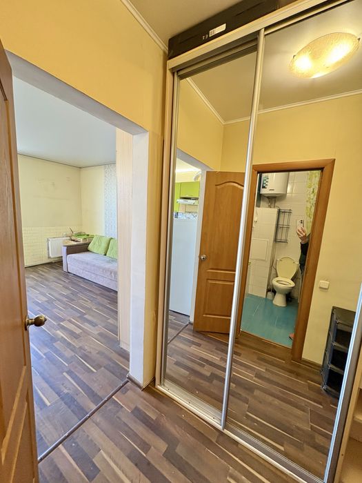 Продаж 1-кімн. студія, документам 10 років. м.Академмістечко