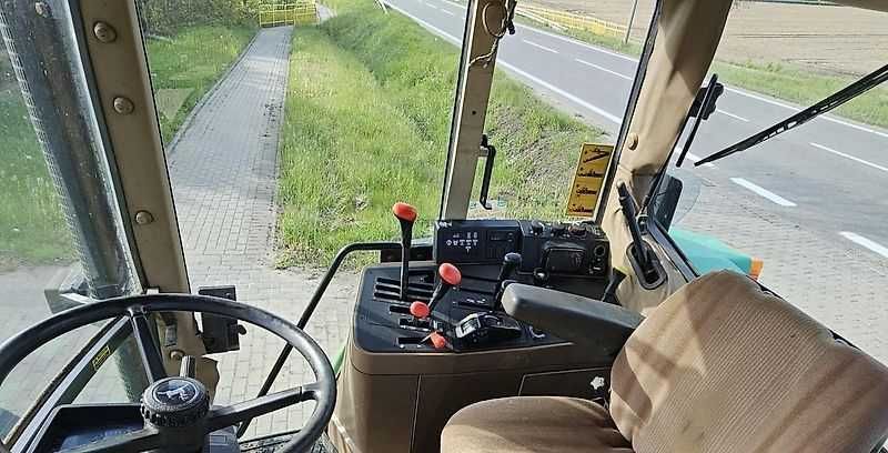 Ciągnik John Deere 6800 , 8337 h
