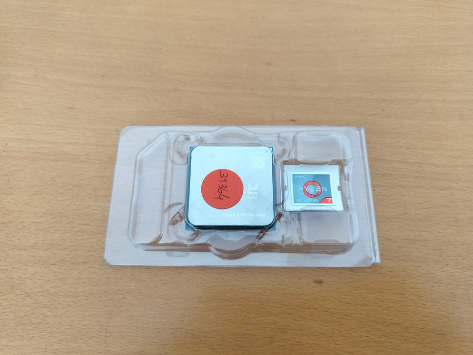 CPU Ryzen 5 2400G446317878271682561