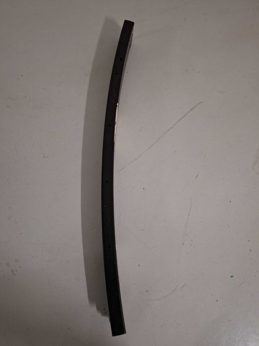 PARA-CHOQUES Traseiro Nissan Micra K14 (REFORÇO)