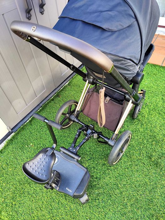Carrinho Priam Cybex com plataforma sit com assento