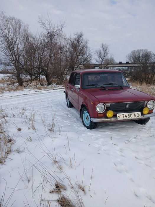 Продам ваз 21013