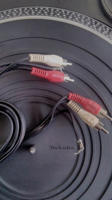 Reloop RP-1000 M2 gira discos