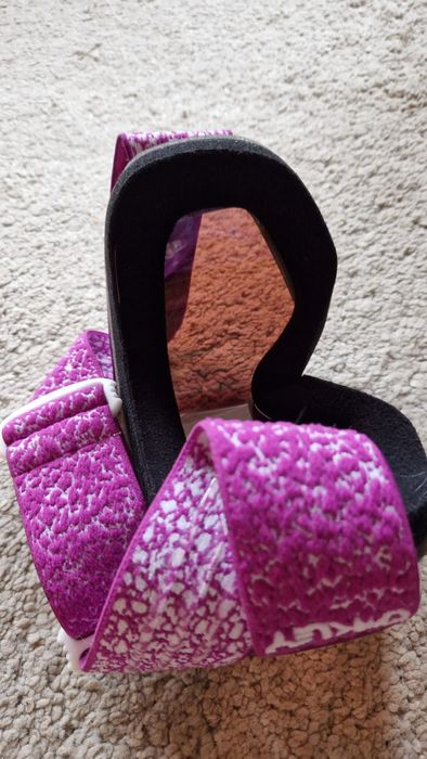 Gogle marki Okley jak nowe M