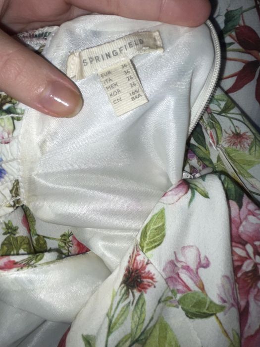 Vestdio floral da springfield