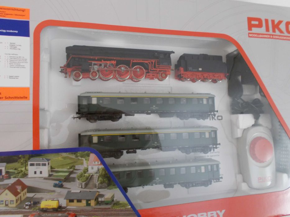 Полярный Экспресс В Вагонах и Паровозе Есть СВЕТ ПИКО Piko Піко 1:87