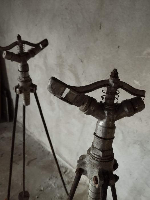 zraszacz ogrodowy 2 sztuki