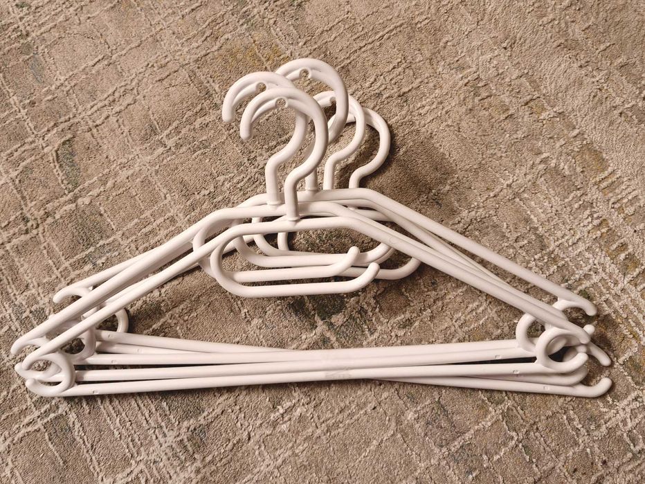 Zastaw wieszaków 5 sztuk