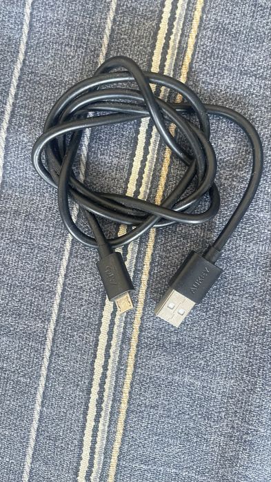 Cabo USB Aukey Micro USB para USB-A