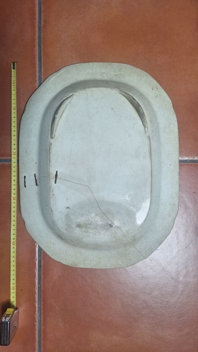 Travessa Staffordshire século 19.